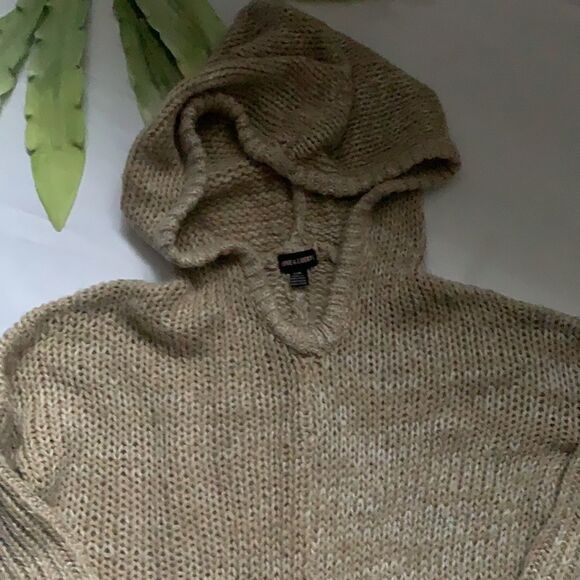 𝅺⭐️LOVE & Liberty Hooded Knit Sweater⭐️ - Picture 6 of 12